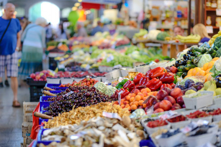 Le marché de fruits et légumes de Lille Halles De Wazemmes. photo