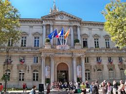 Visiter l'Hôtel de ville d'Avignon photo