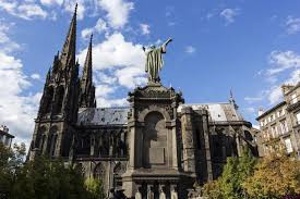 Visiter la Cathédrale Notre-Dame-de-l'Assomption de Clermont-Ferrand photo
